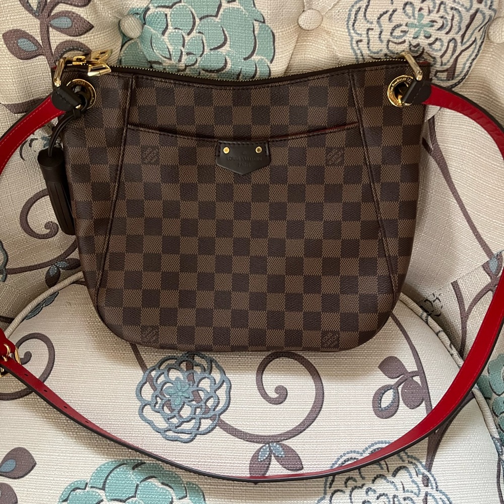 Louis Vuitton Damier Ebene South Bank Besace Crossbody Bag